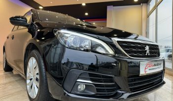 Peugeot 308 1.5 HDI 2020 god NAVI 114.000km full