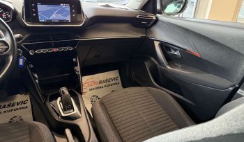 Peugeot 2008 1.5 HDI AUTOMATIK 2021/22 godi NAVI LED full