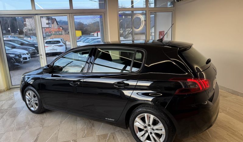 Peugeot 308 1.5 HDI 2020 god AUTOMATIC LANAC 8 mm NAVI full