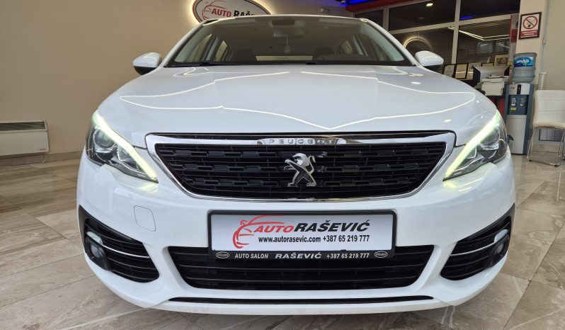 Peugeot 308 1.5 HDI 2020. god NAVI full