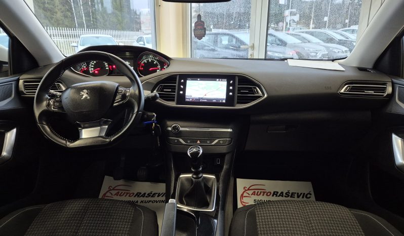 Peugeot 308 1.5 HDI 2020. god NAVI full