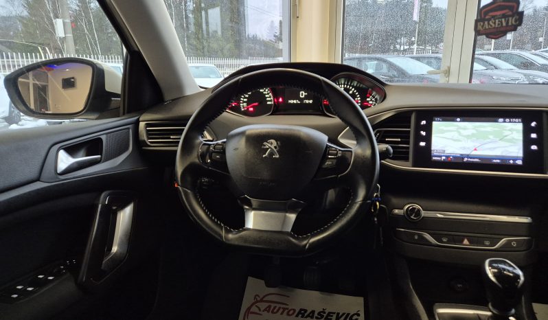 Peugeot 308 1.5 HDI 2020. god NAVI full