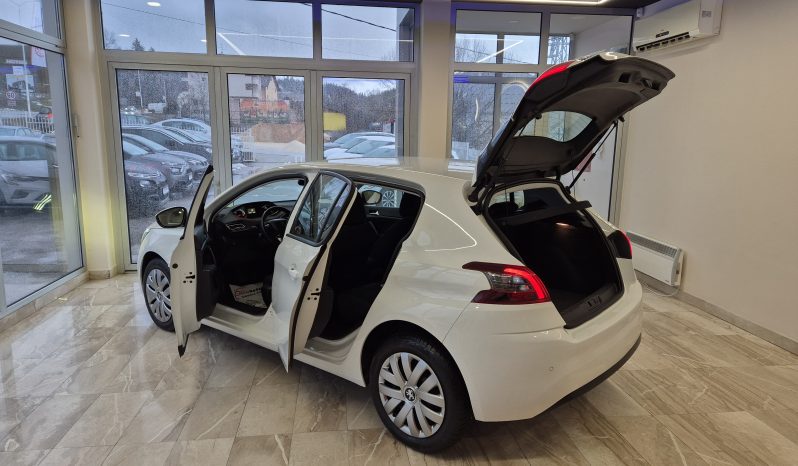 Peugeot 308 1.5 HDI 2020. god NAVI full