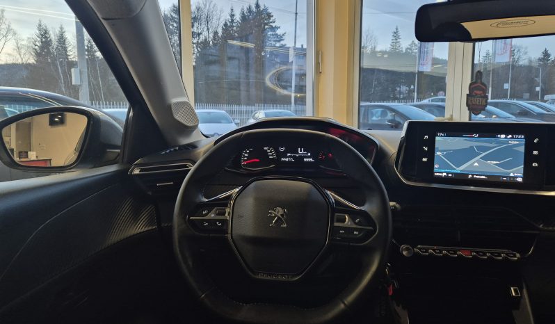 Peugeot 208 1.5 HDI 2021/22 god. NAVI NOVI MODEL full