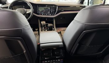 Volkswagen Touareg 3.0 TDI 2026. FINAL EDITION 3xR-Line full