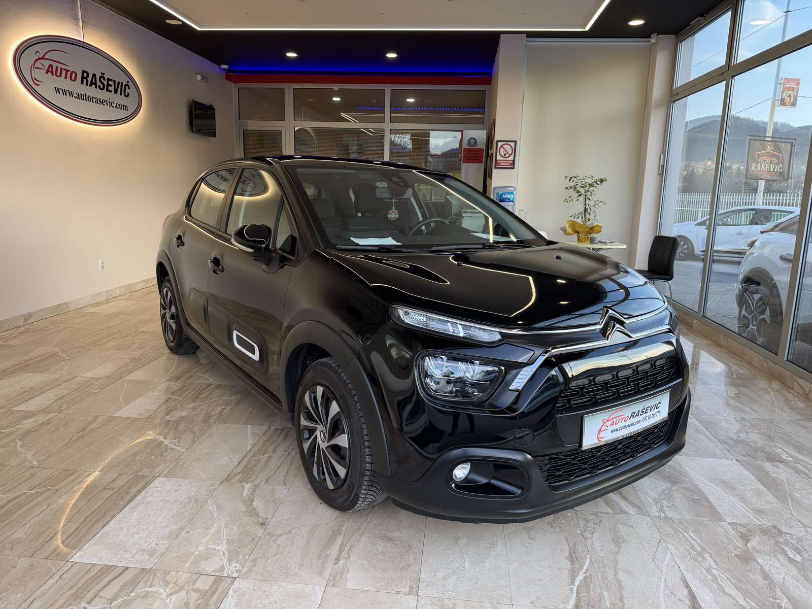 Citroen C3 1.5 HDI 2021 god. Facelift 8 mm LANAC Led Navi