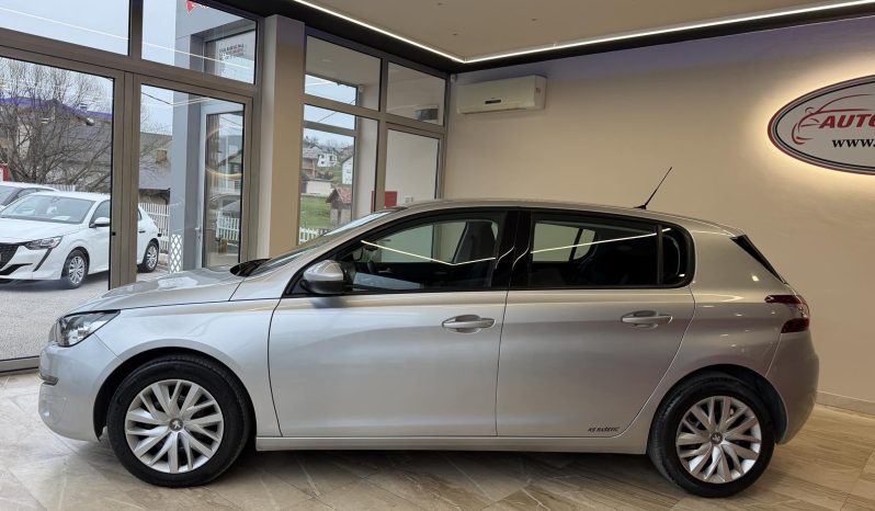 Peugeot 308 1.6 HDI 2015 god NAVI LED full