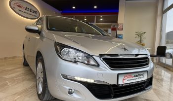Peugeot 308 1.6 HDI 2015 god NAVI LED full