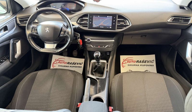 Peugeot 308 1.5 HDI 2020/21. god 8mm LANAC VIRTUAL COCKPIT full