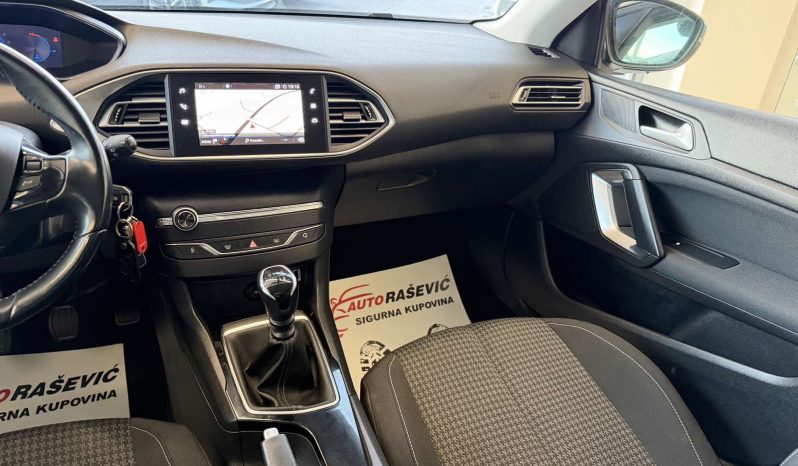 Peugeot 308 1.5 HDI 2020/21. god 8mm LANAC VIRTUAL COCKPIT full