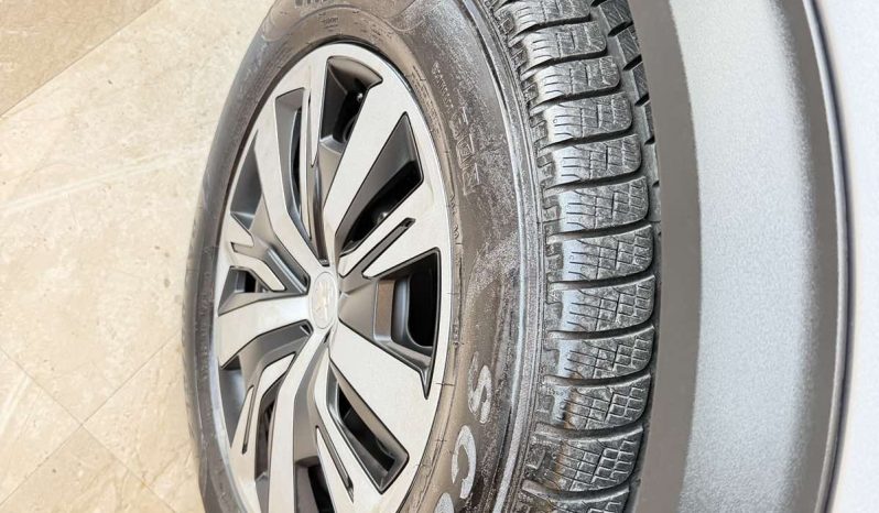 Peugeot 2008 1.5 HDI 2022 god MULTIMEDIA LED 8mm LANAC full