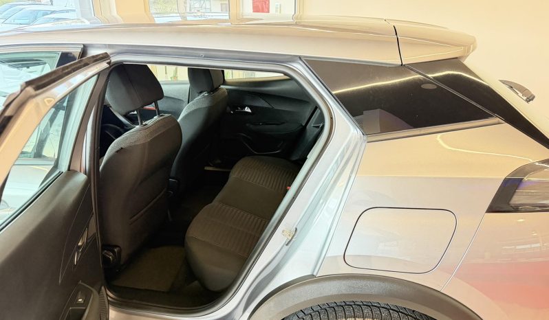 Peugeot 2008 1.5 HDI 2022 god MULTIMEDIA LED 8mm LANAC full