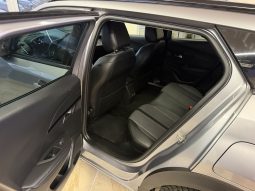 Peugeot 2008 1.5 HDI 2021. god. NAVI LED 8 mm lanac full