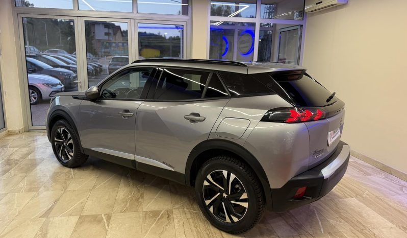 Peugeot 2008 1.5 HDI 2021. god. NAVI LED 8 mm lanac full