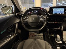 Peugeot 2008 1.5 HDI 2021. god. NAVI LED 8 mm lanac full