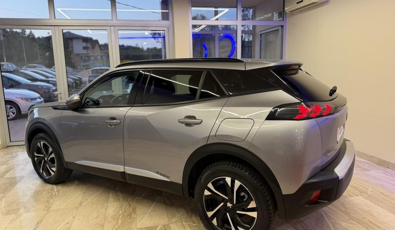 Peugeot 2008 1.5 HDI 2021. god. NAVI LED 8 mm lanac full