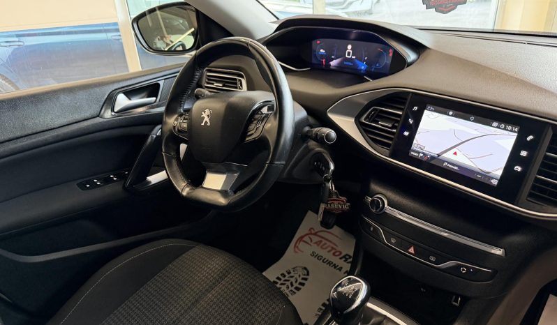 Peugeot 308 1.5 HDI 2021. god VIRTUAL full