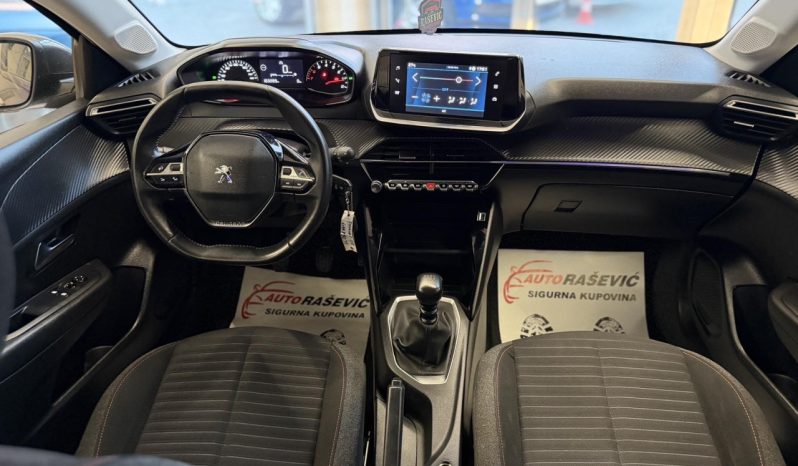 Peugeot 208 1.5 HDI 2021/22 god novi model Navi Led full