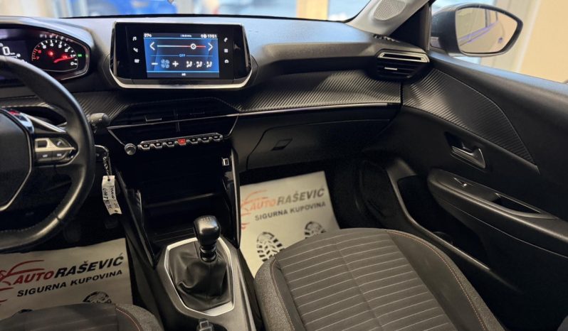 Peugeot 208 1.5 HDI 2021/22 god novi model Navi Led full