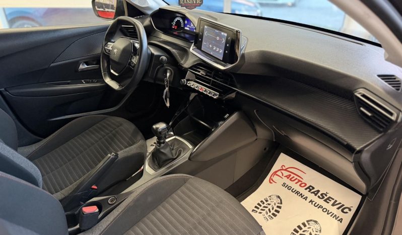Peugeot 208 1.5 HDI 2021/22 god novi model Navi Led full
