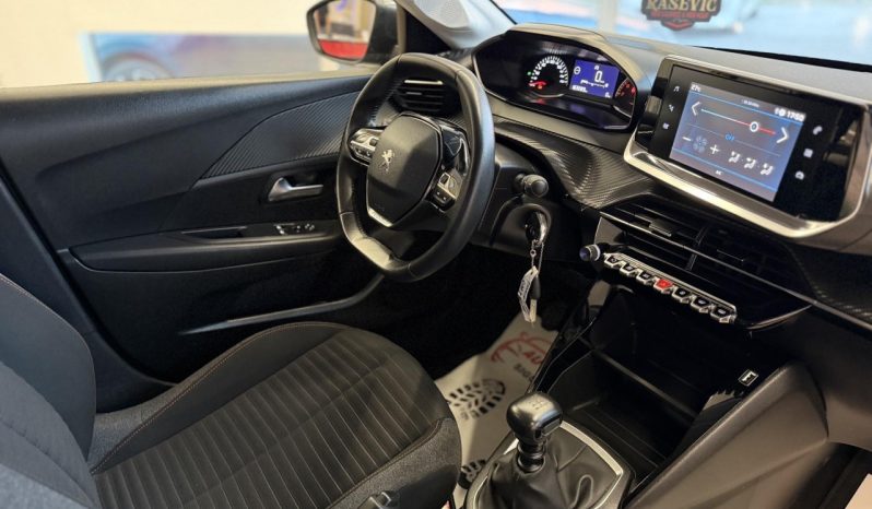 Peugeot 208 1.5 HDI 2021/22 god novi model Navi Led full