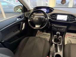 Peugeot 308 1.5 HDI 2021 god VIRTUAL COCKPIT full