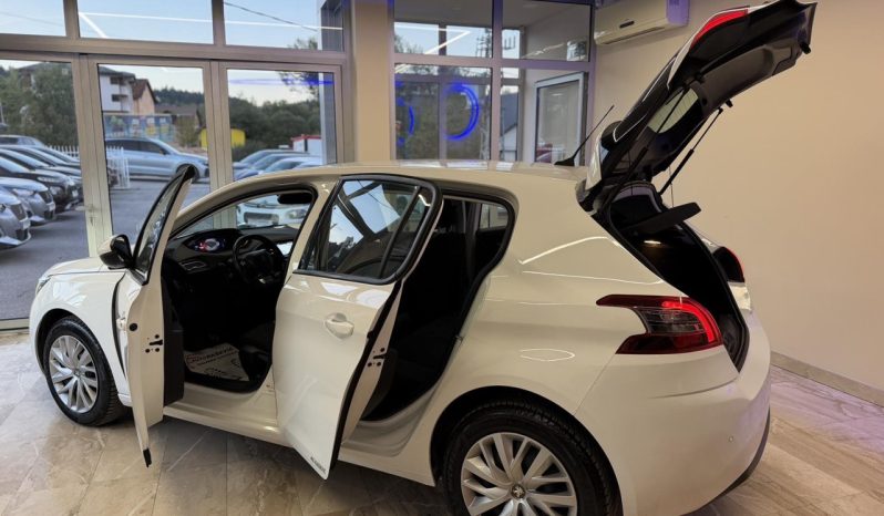 Peugeot 308 1.5 HDI 2021 god VIRTUAL COCKPIT full